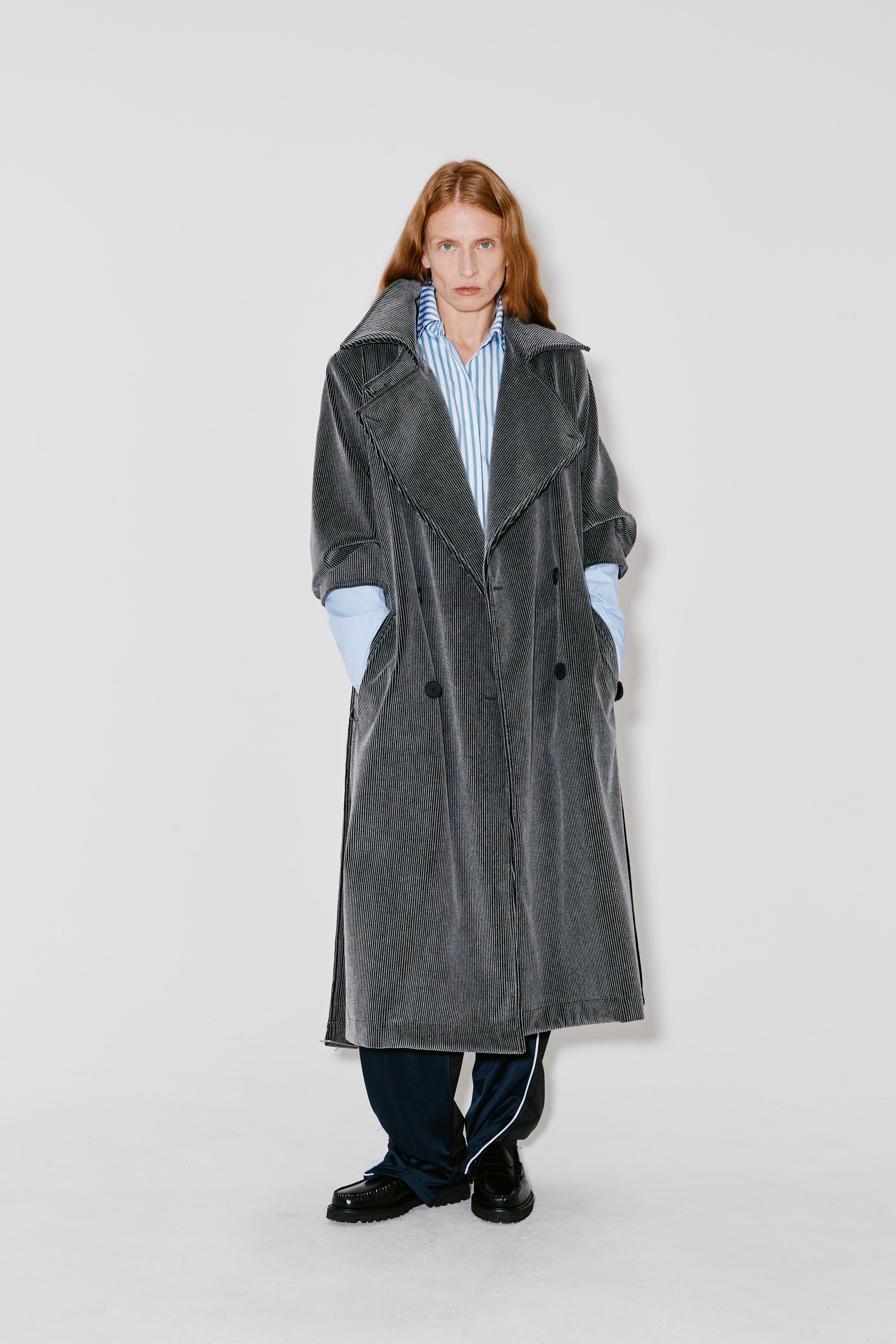 アパルトモン ECOTTONY NYLON TRENCH COAT RECYCLED NYLON TRENCH COAT – BIRROT