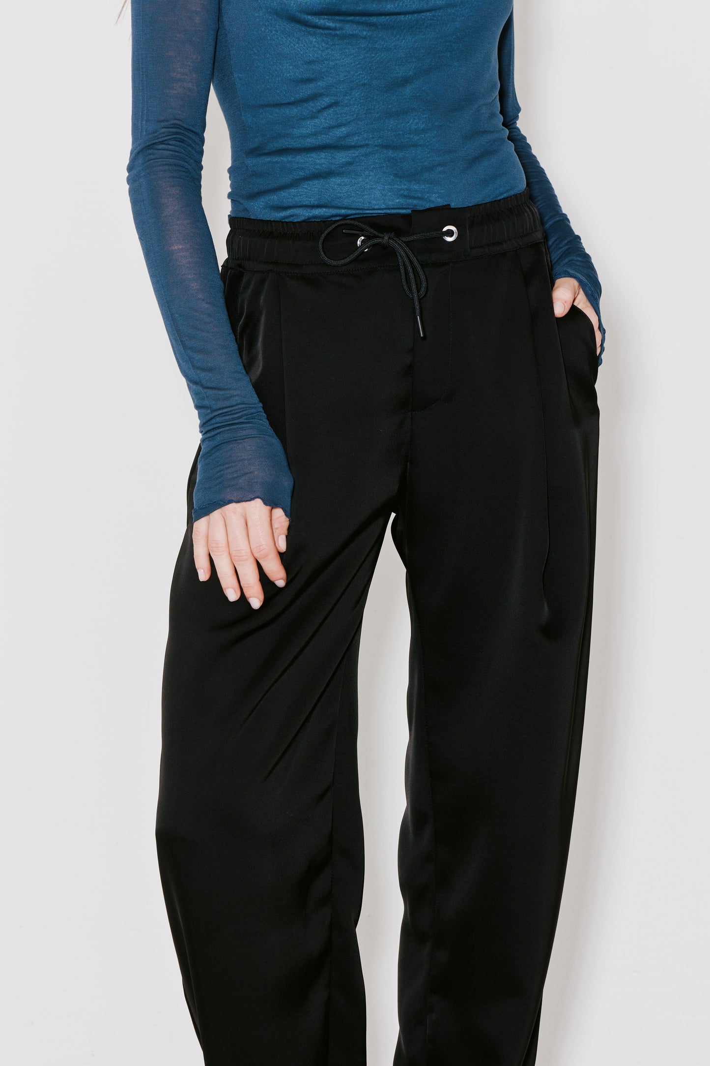 PAOLA pants black