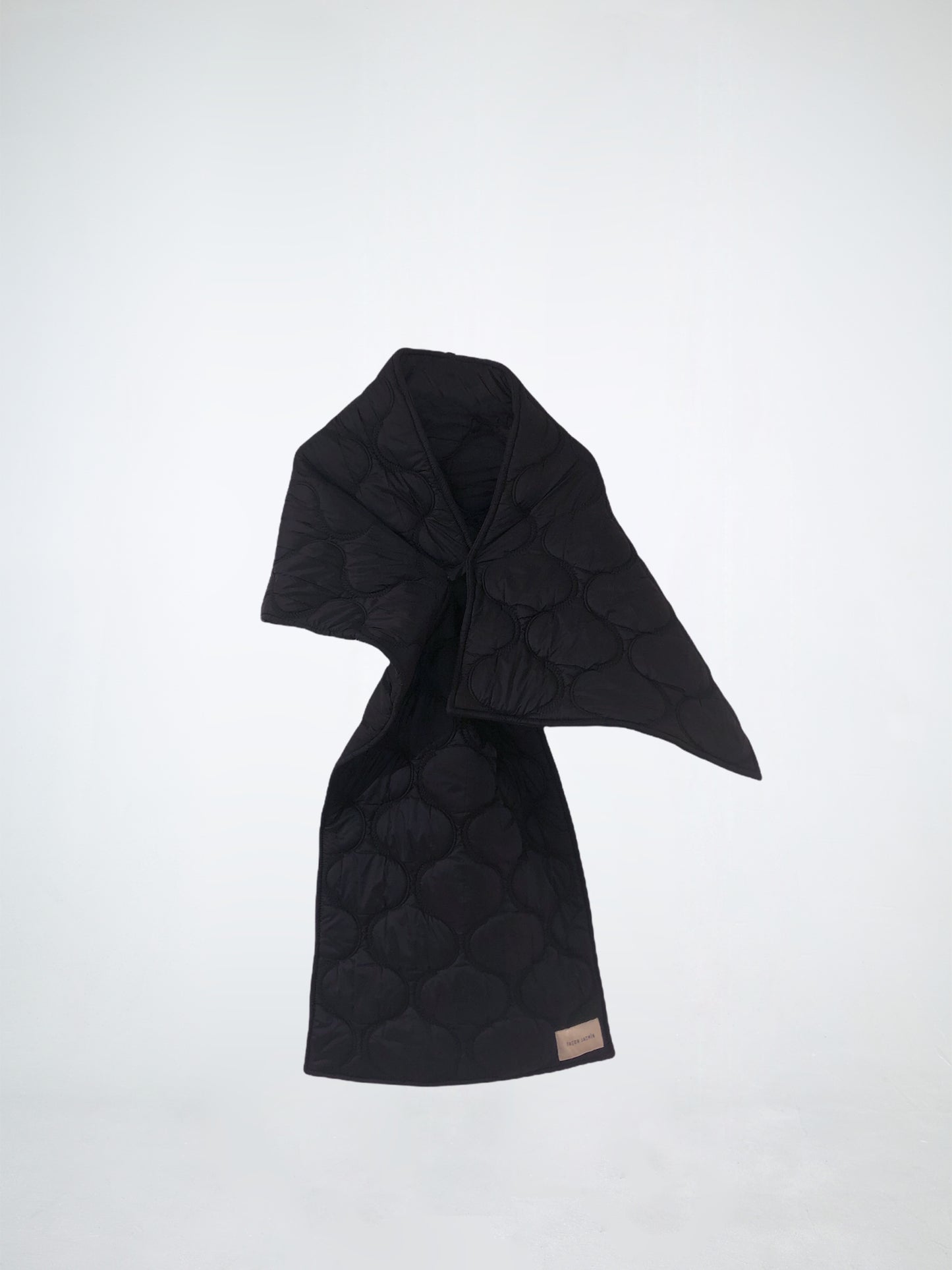 ASTON scarf