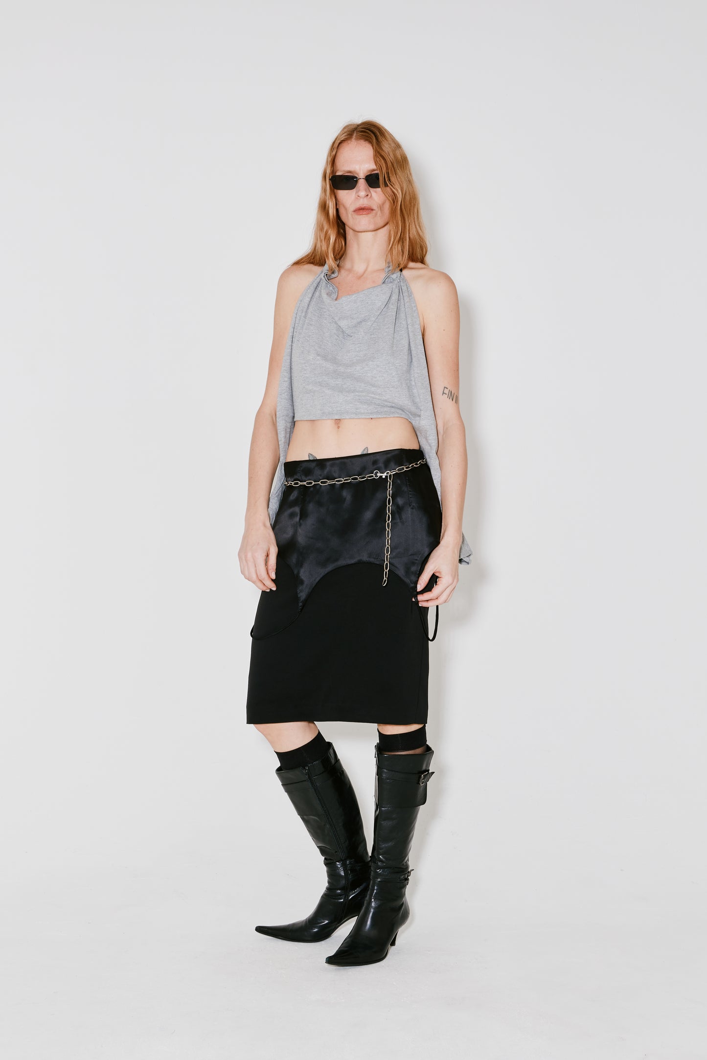 TOMY top grey