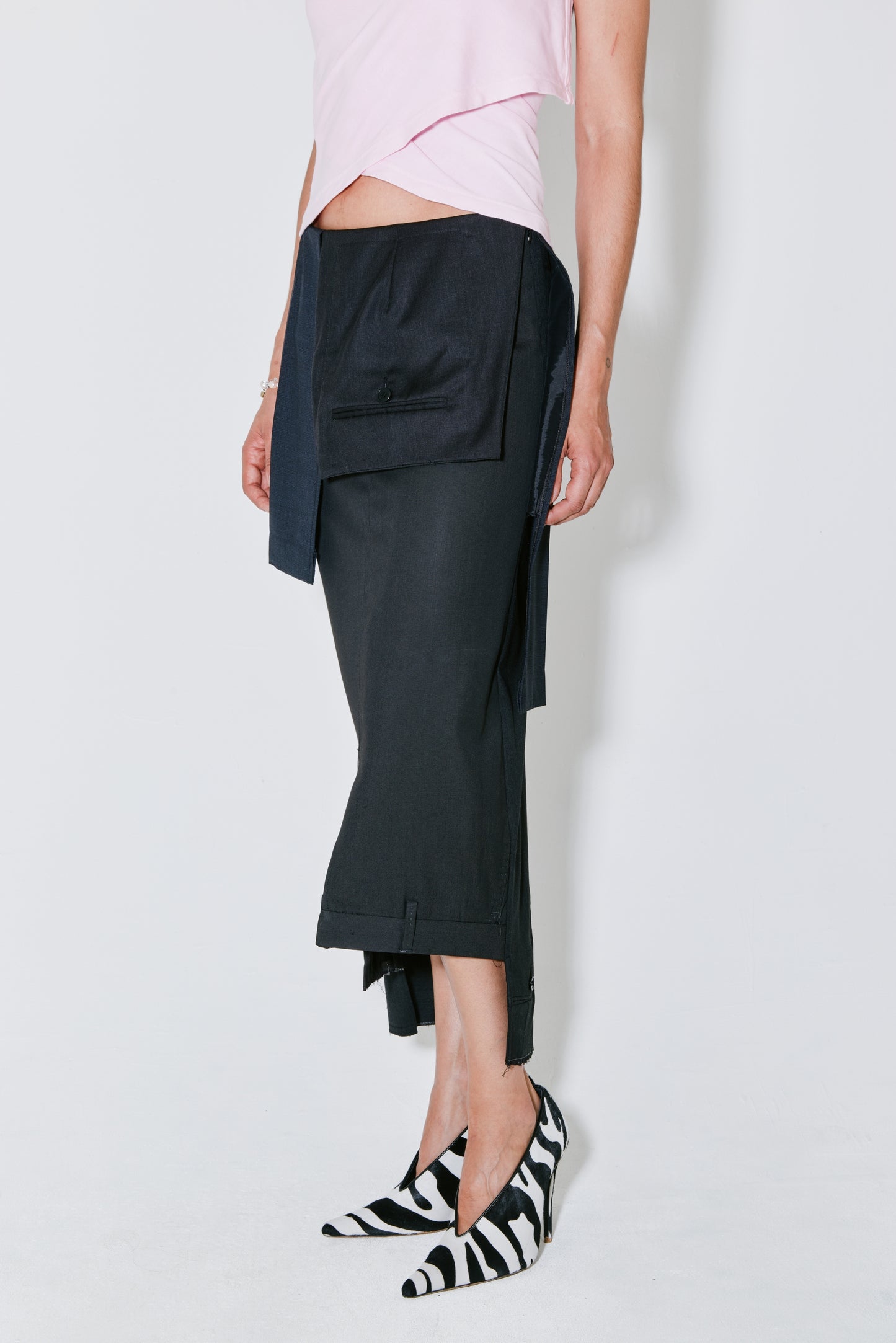 JOE skirt dark tailoring