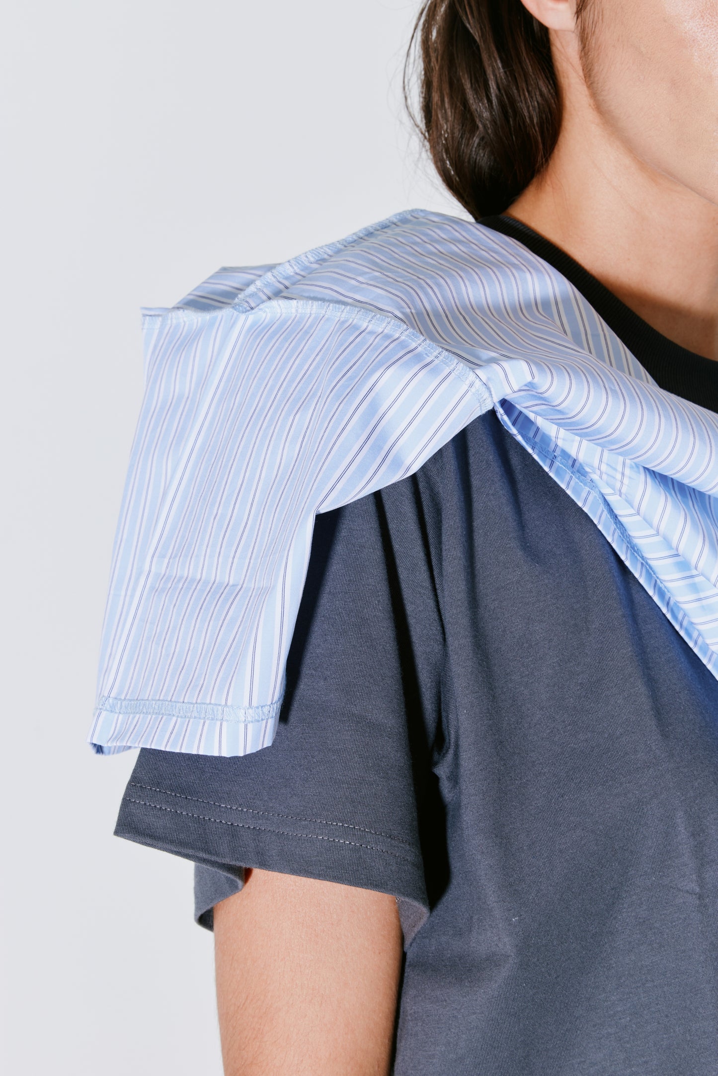 THOAI t-shirt grey blue stripes